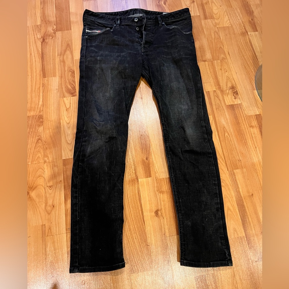 Diesel Belther-R black fade distressed men’s jeans